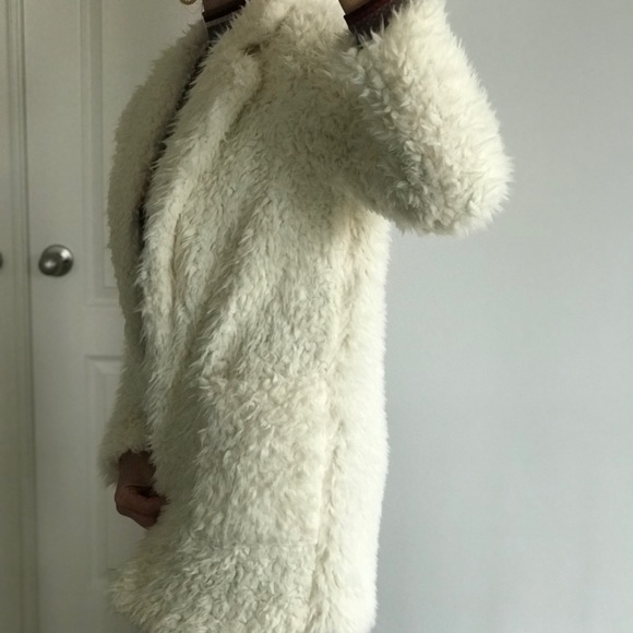 ❤️1 MED❤️Ivory Shaggy Faux Fur Open Jacket - Picture 4 of 7